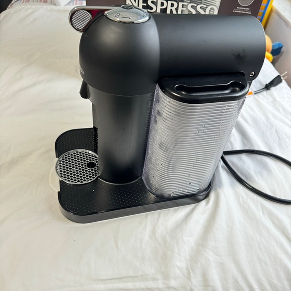 Breville Nespresso Vertuo Coffee Maker - Picture 1 of 13